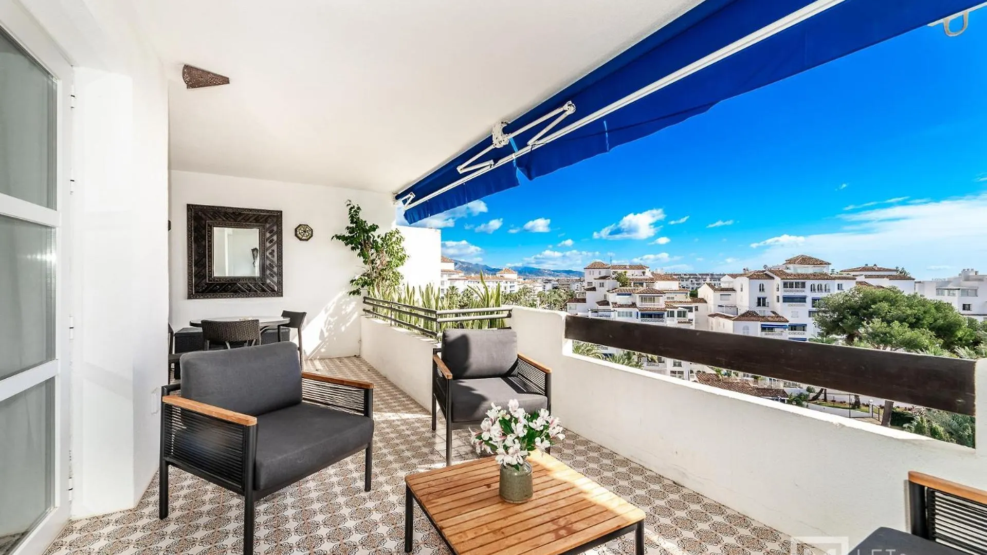 马尔韦利亚Panoramic Views Medina Gardens Banus公寓 公寓