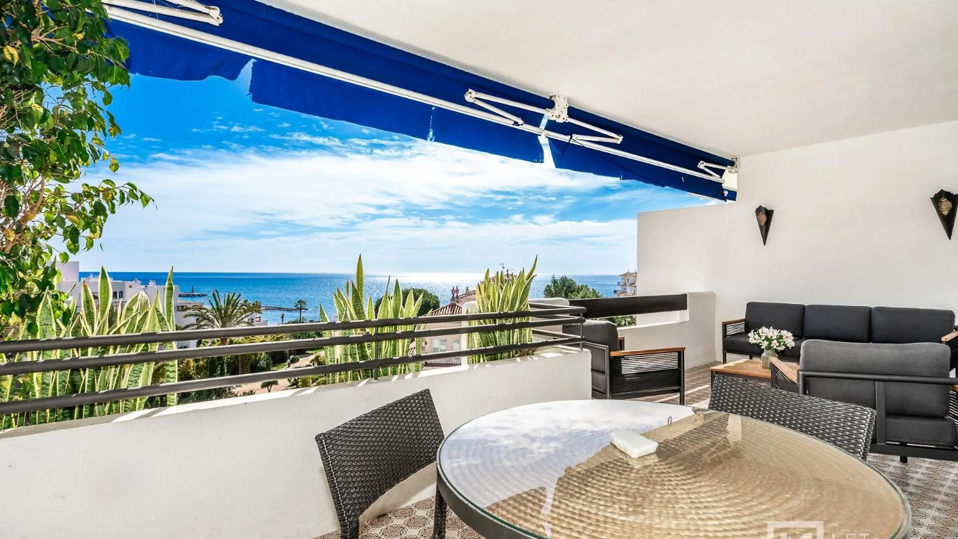 Panoramic Views Medina Gardens Banus Daire Marbella